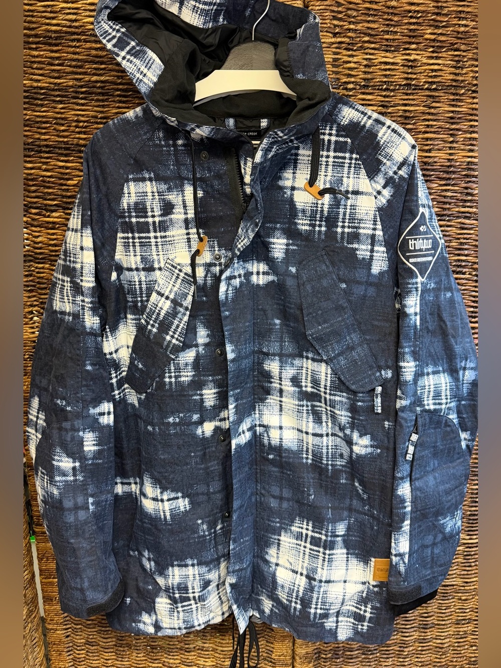 Thirtytwo, Deep Creek- NWT-Blue Plaid Hooded Jacket Accents- Small